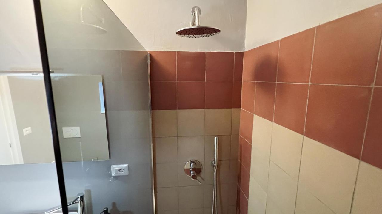 169Home Catania Bagian luar foto