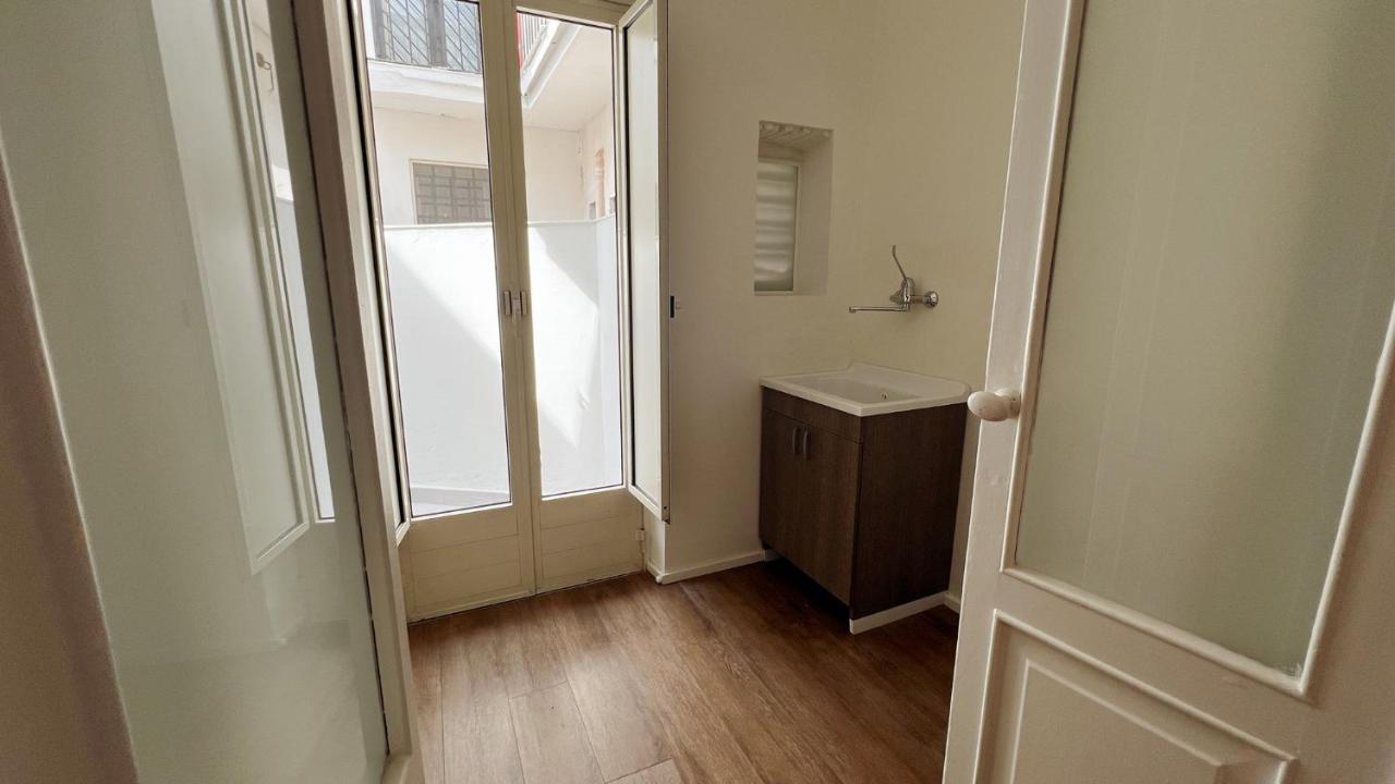 169Home Catania Bagian luar foto